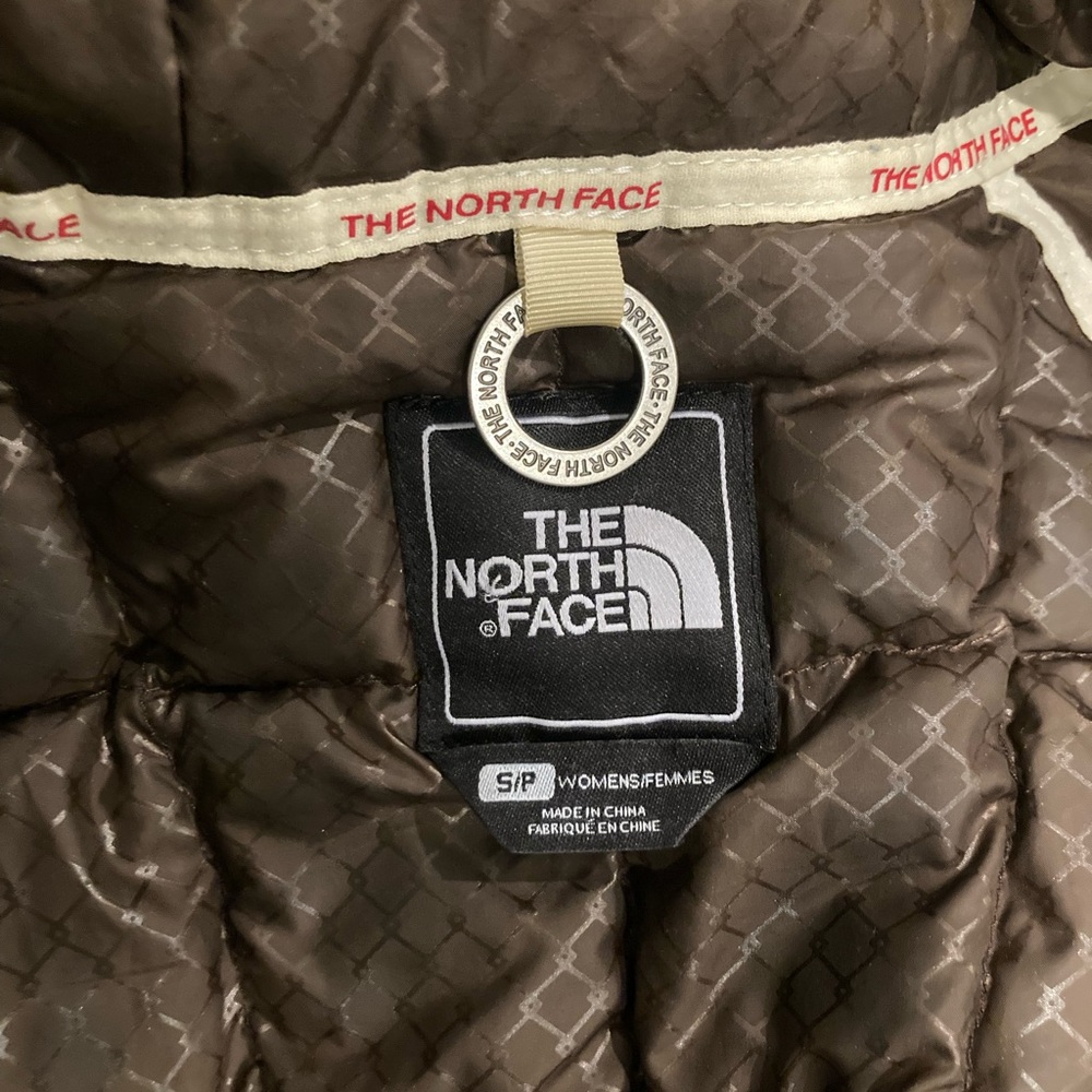 Y2K brown hooded belted north face ski jacket small women’s - Picture 5 of 8